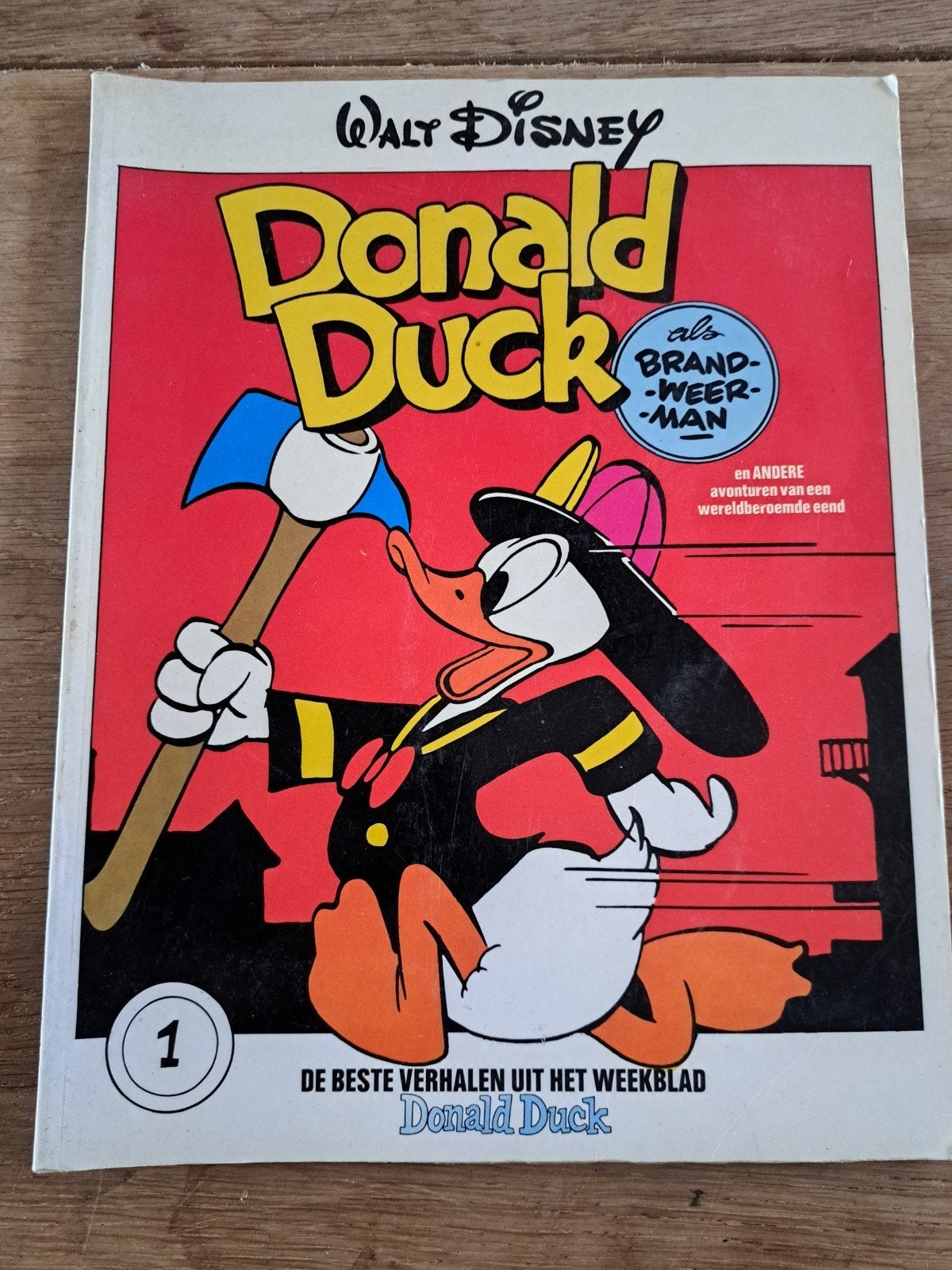 Donald Duck als Brandweerman - Deel 1 (gelezen, goede staat), Boeken, Stripboeken, Eén stripboek, Ophalen of Verzenden, Gelezen