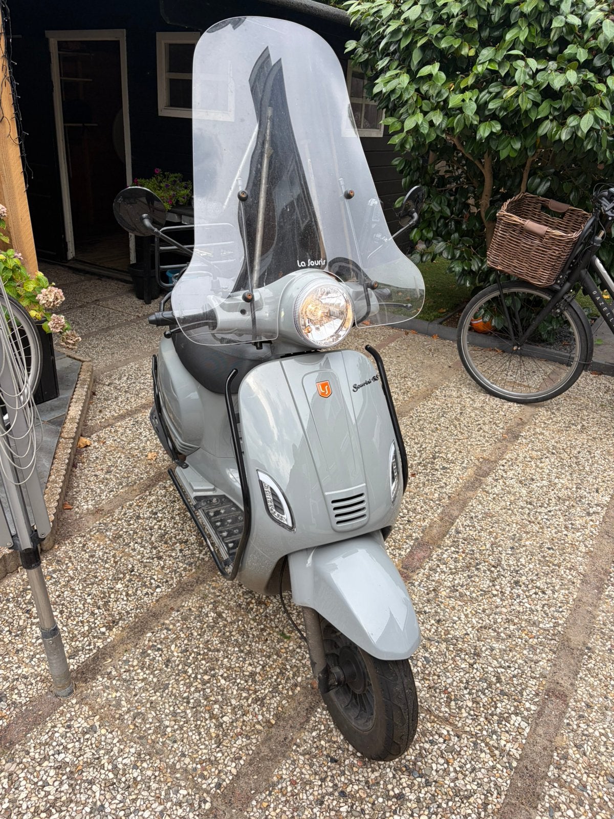 La souris sourini R nardo gray, Ophalen, Zo goed als nieuw, Benzine