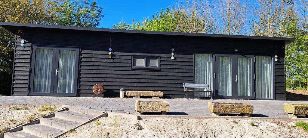 Chalet/ mantelzorgwoning 12,5 m- 4,5 m.