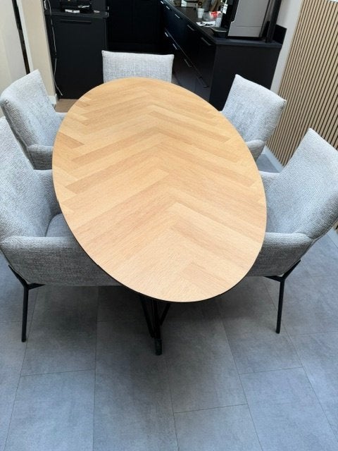 Eettafel ovaal binnen, Huis en Inrichting, Tafels | Eettafels, Ophalen, Eikenhout, 50 tot 100 cm, Zo goed als nieuw