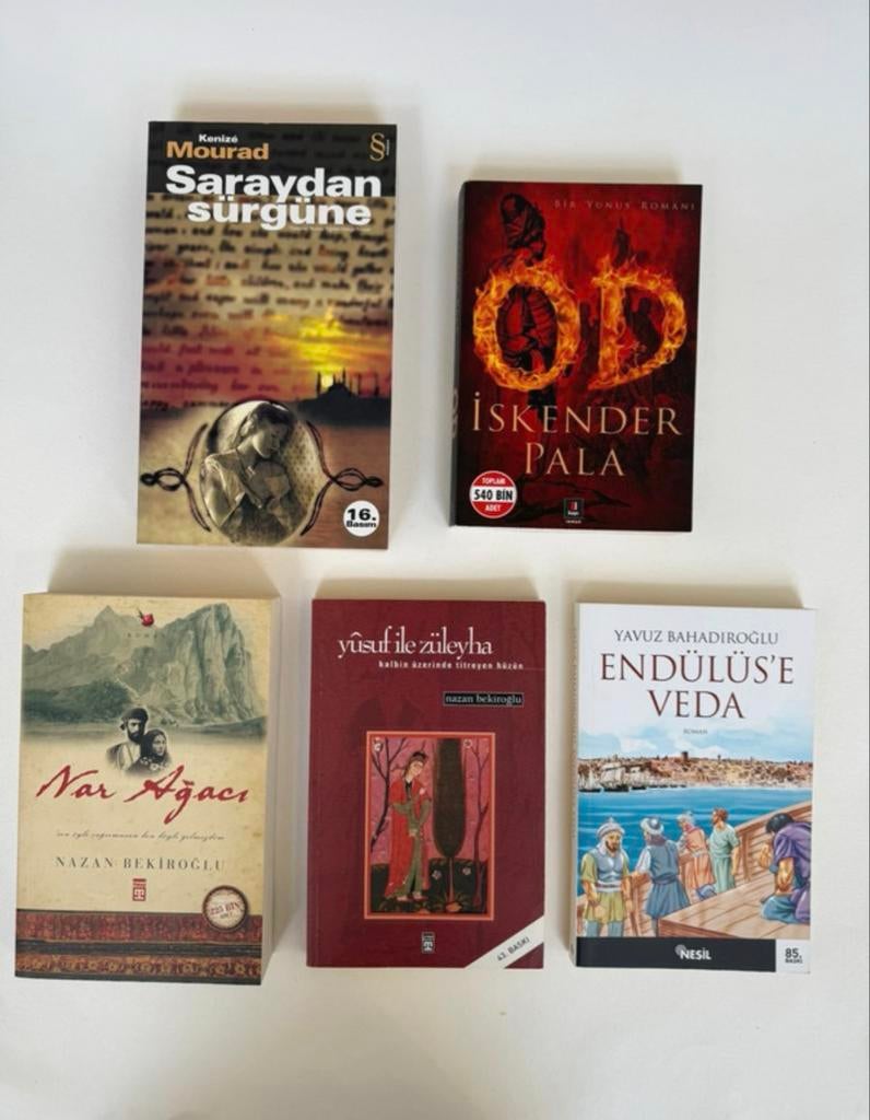 5 Turkse boeken - Zo goed als nieuw, Ophalen of Verzenden, Zo goed als nieuw