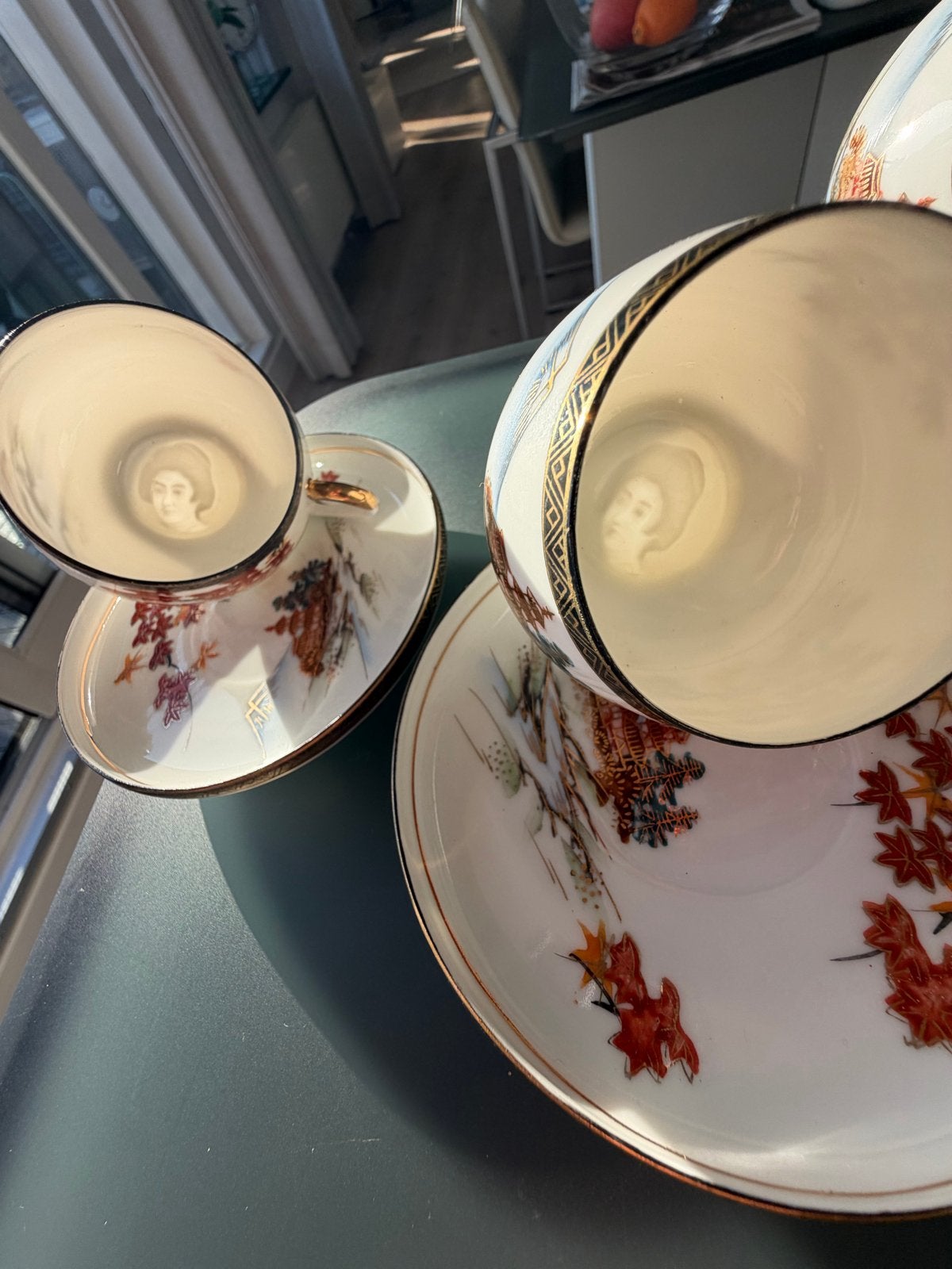 Kutani Japans Eierporseleinen servies met Lithofanie, Ophalen