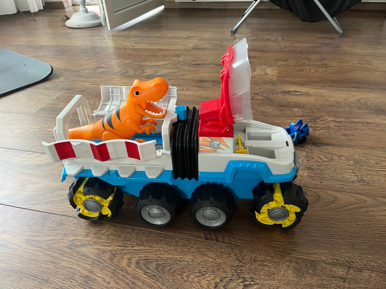 Paw Patrol Dino Patroller met T-Rex figuur, Ophalen, Gebruikt
