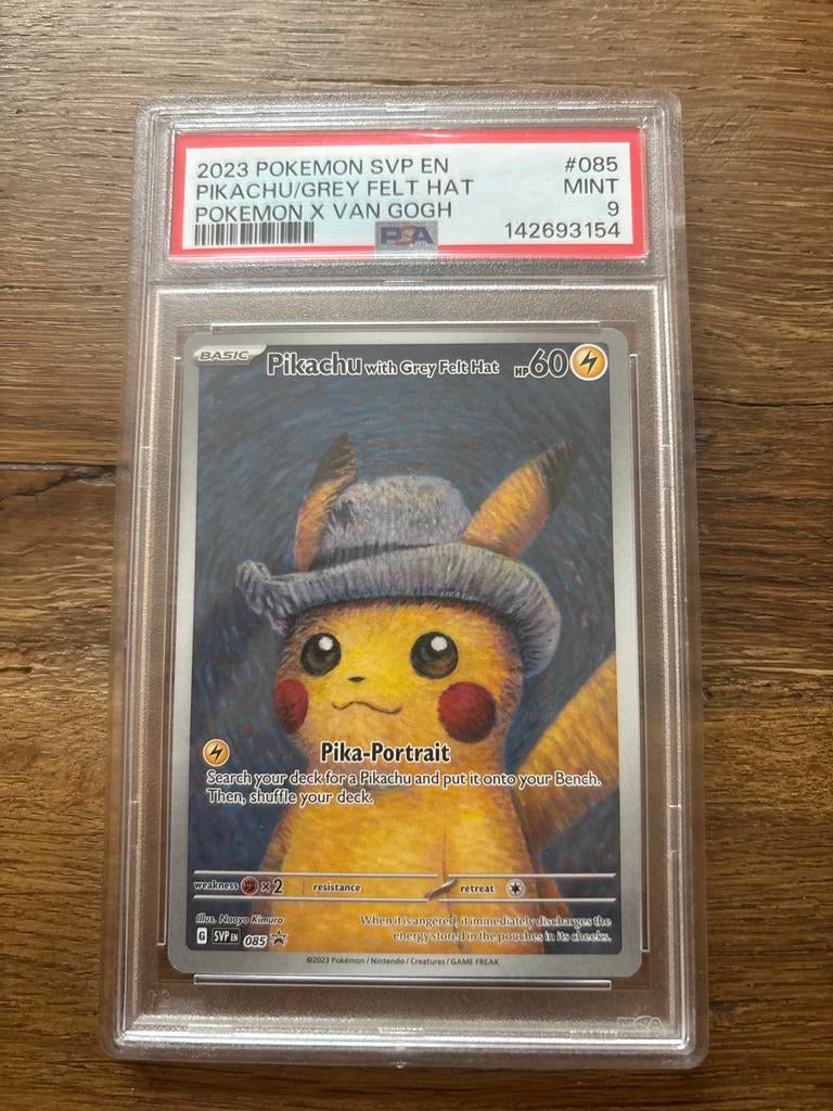 PSA 9 Pikachu with Grey Felt Hat (Van Gogh) - Ruilen, Ophalen, Zo goed als nieuw, Losse kaart