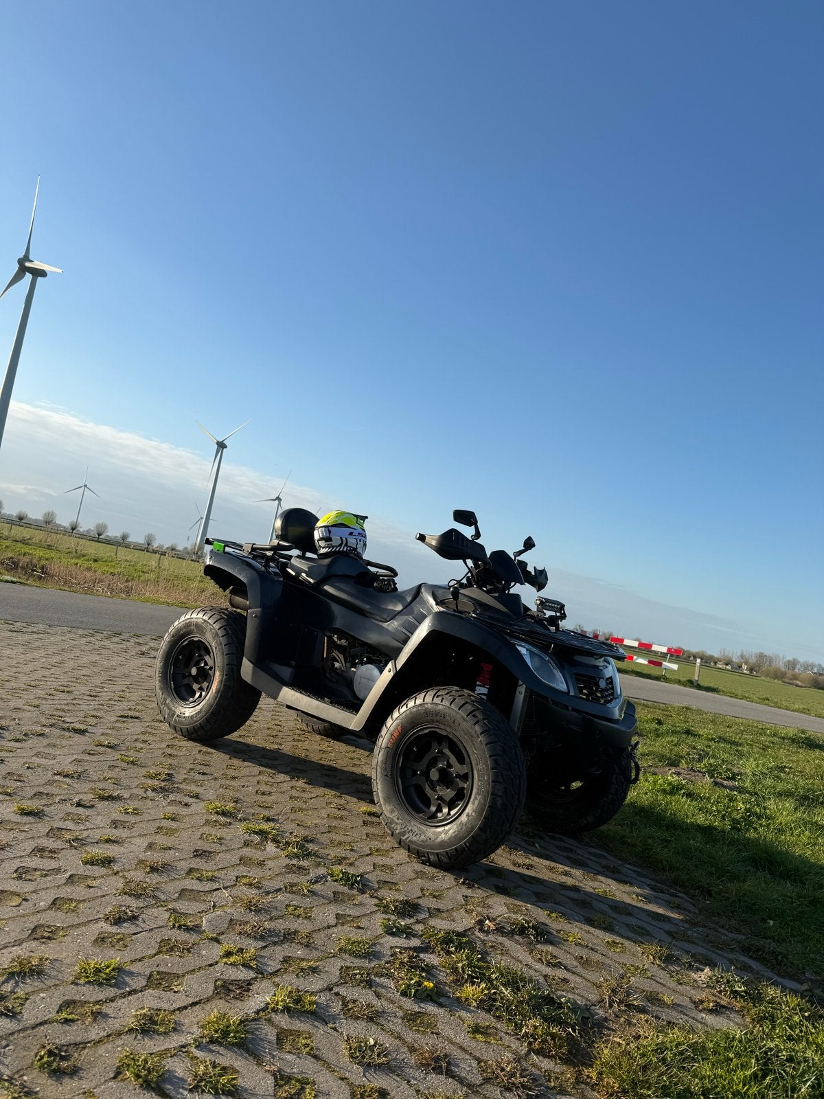 Quad op autokenteken 550cc - Goed onderhouden