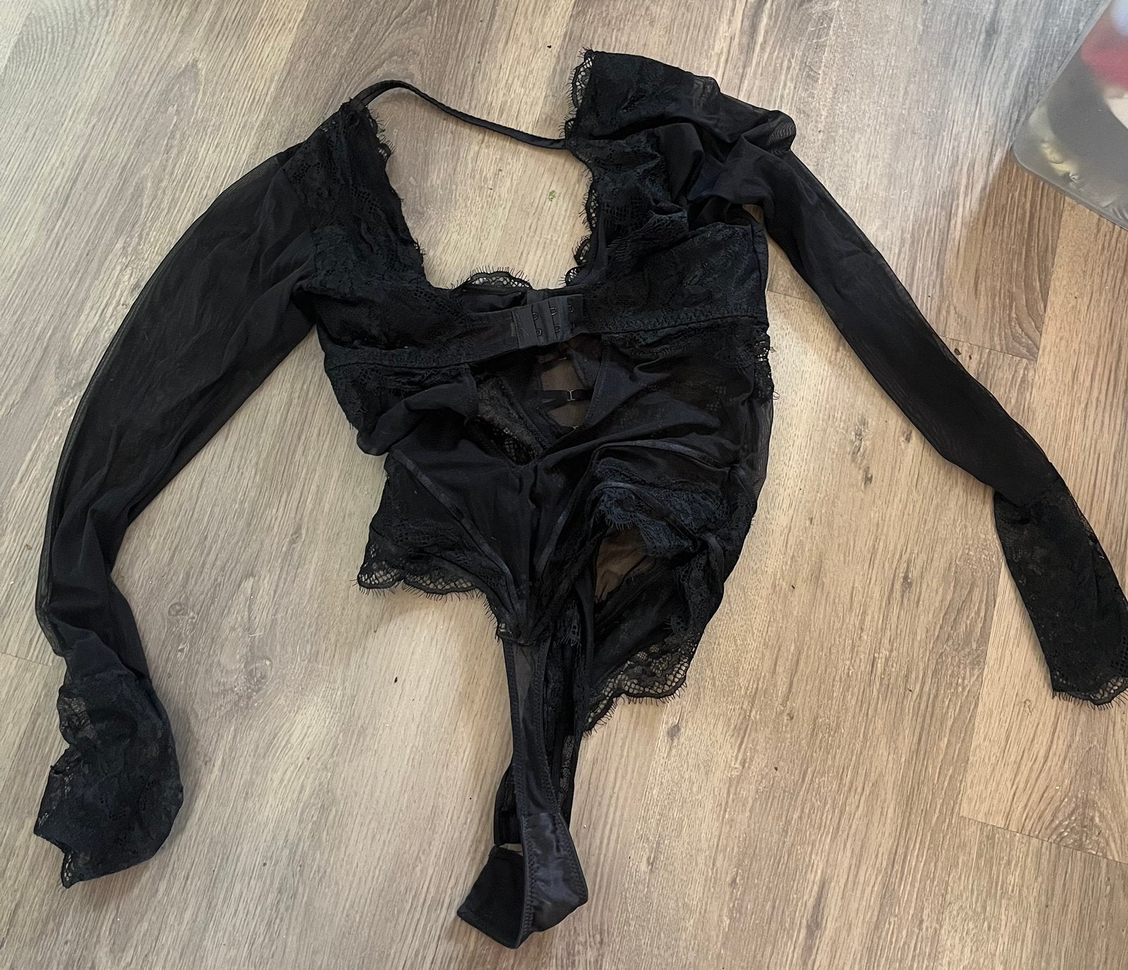 Hunkemöller x Lucy Hale – Julia Body met Beugel – Maat M, Kleding | Dames, Ondergoed en Lingerie, Ophalen of Verzenden, Zwart