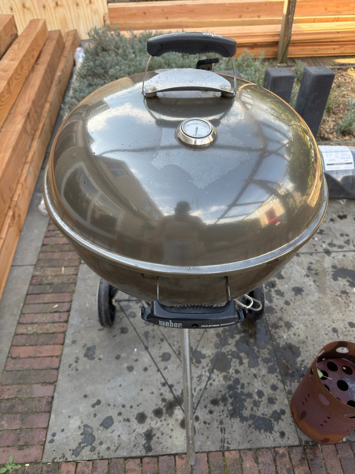 Weber master-touch houtskool barbecue groen 57 cm, Tuin en Terras, Ophalen, Gebruikt, Met accessoires