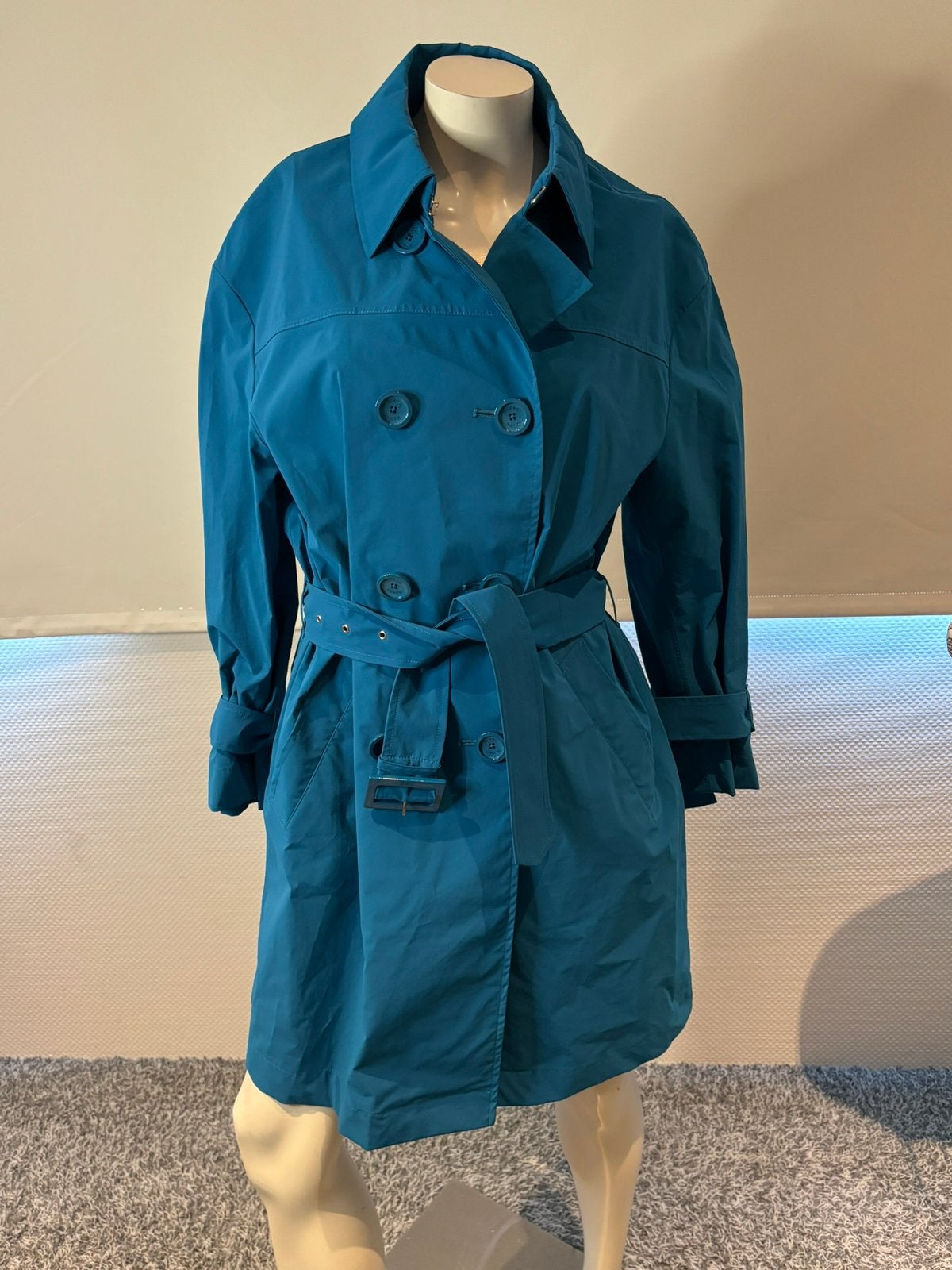 Herno mantel jas naat it 42. M., Kleding | Dames, Jassen | Zomer, Ophalen of Verzenden, Zo goed als nieuw, Maat 38/40 (M), Blauw