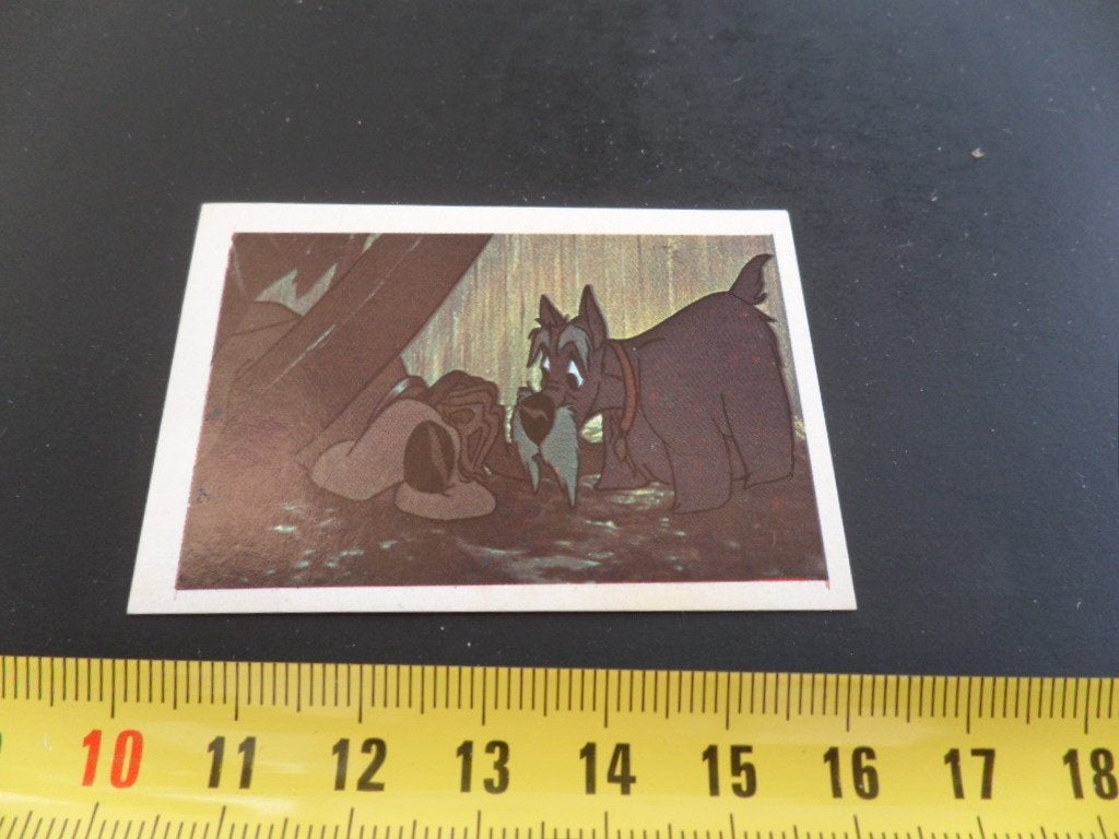 sticker walt disney lady en de vagebond #218, Ophalen of Verzenden, Zo goed als nieuw