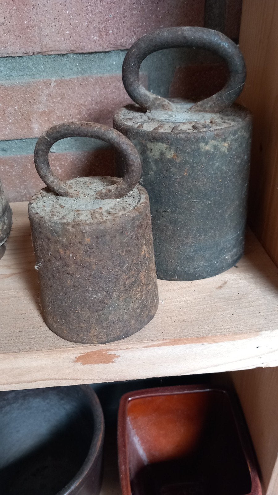 Antieke gietijzeren gewichten - 2kg en 5kg, Antiek en Kunst, Ophalen of Verzenden