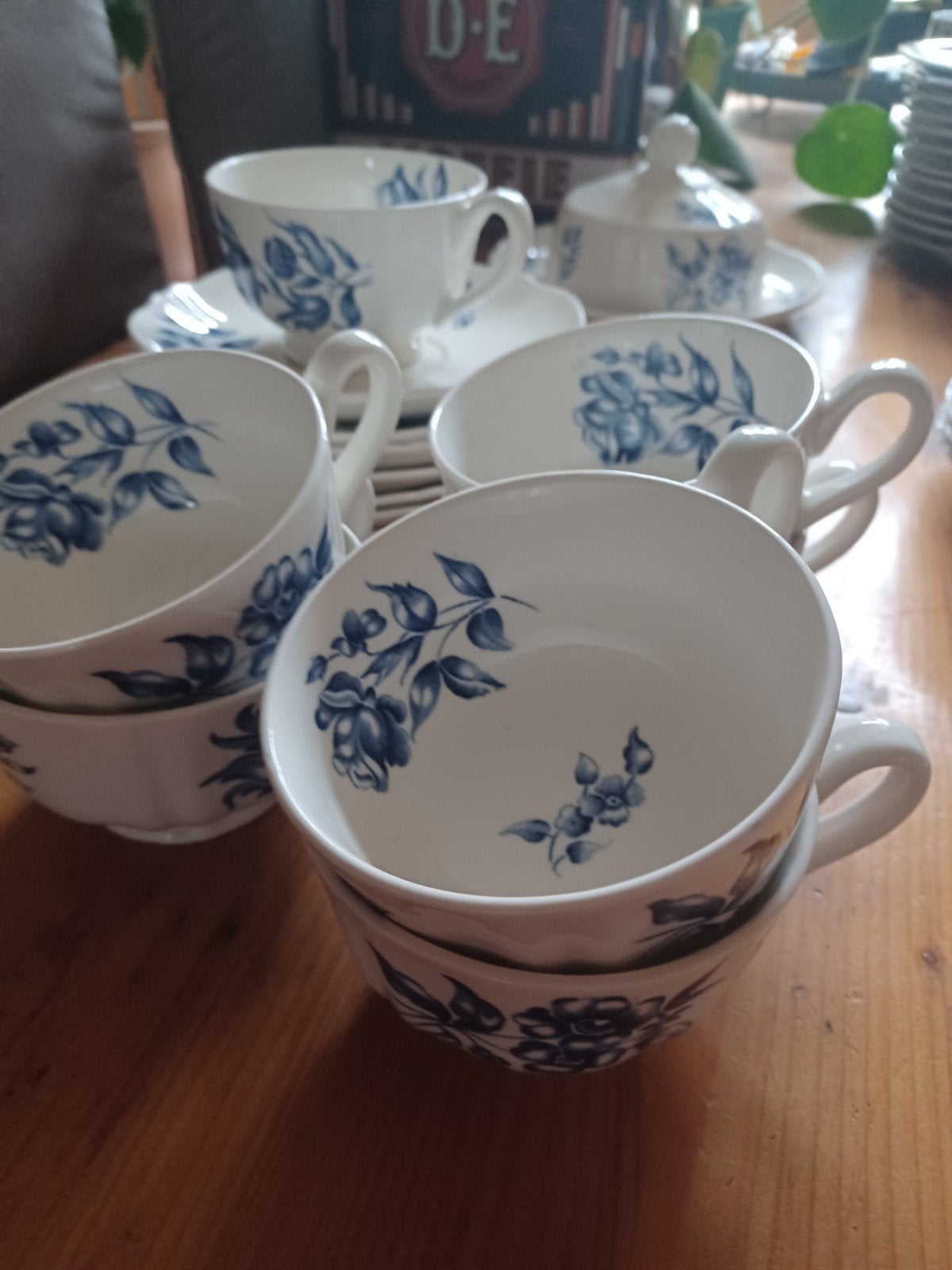8 kop en schotel bouquet bleu regout, Antiek en Kunst, Ophalen of Verzenden