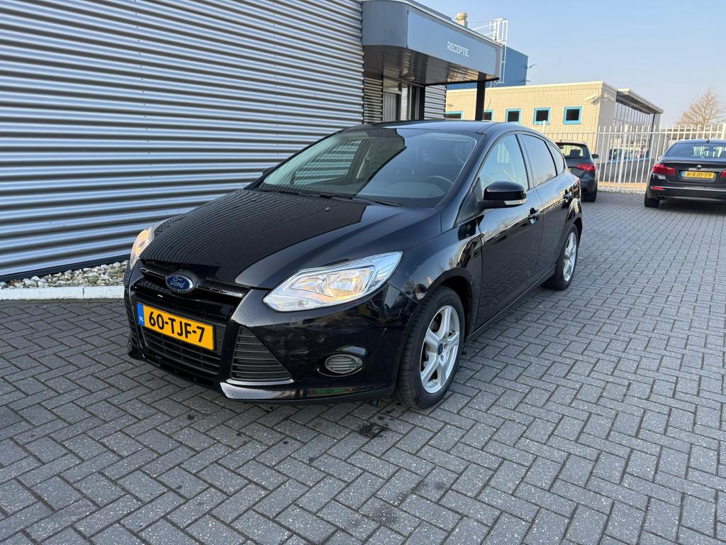 Ford Focus 1.6 TI-VCT Trend, Auto's, Gebruikt, 4 cilinders, 635 kg, Zwart
