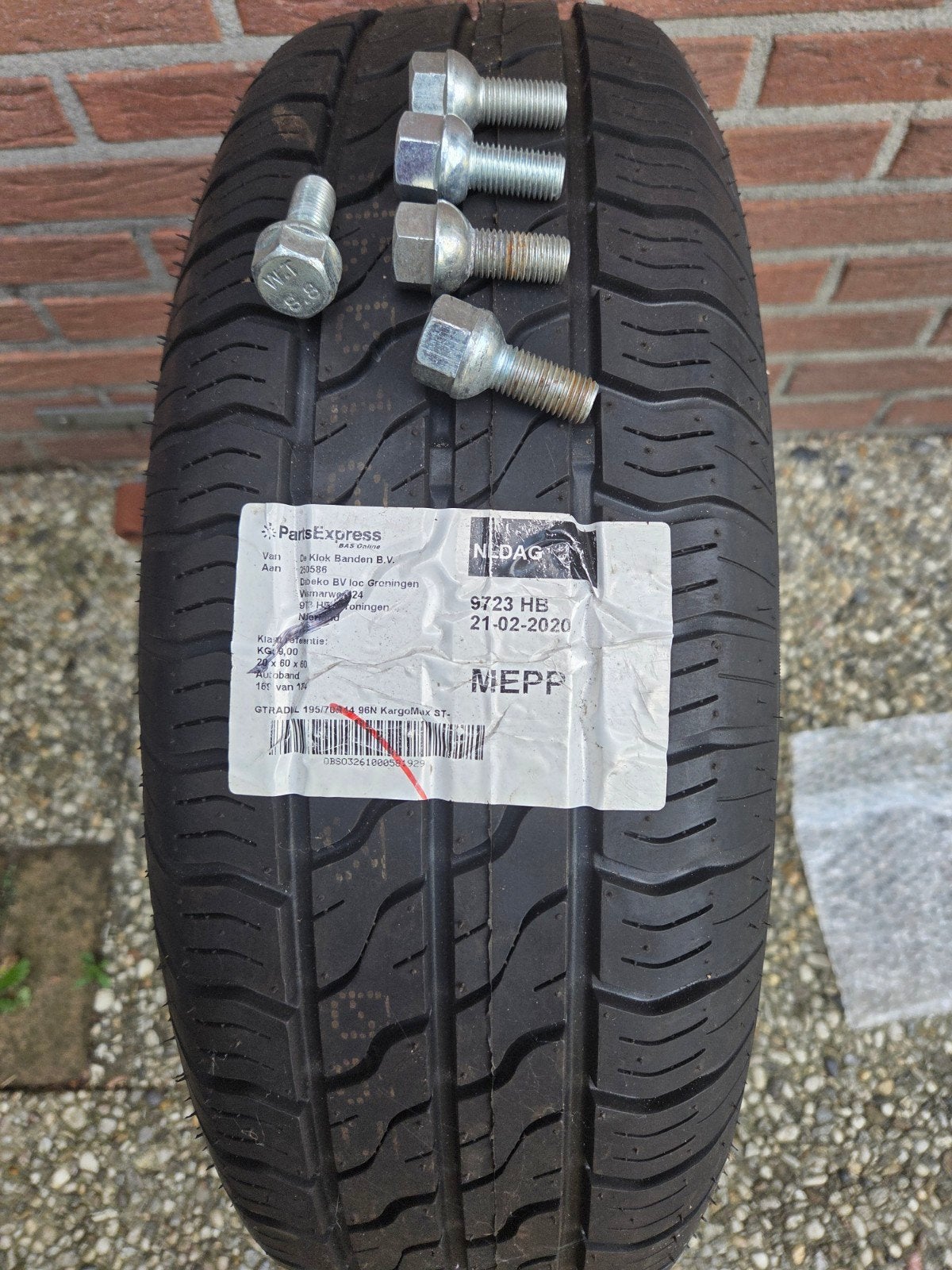 KargoMax XL ST-4000 band op velg 195/70R14 96N, Auto-onderdelen, Banden en Velgen, Ophalen, 14 inch, Bestelwagen, Banden en Velgen