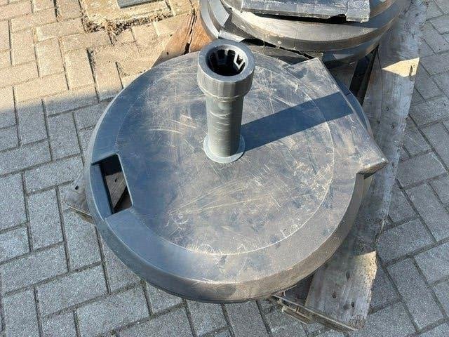 10 ronde parasolvoeten te koop, Ophalen, Gebruikt, Minder dan 1 meter, Parasolvoet