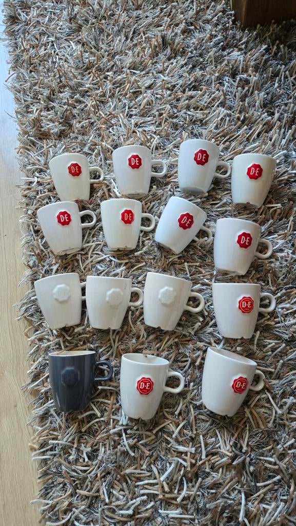 Douwe egberts senseo kopjes in goede staat, Ophalen of Verzenden, Zo goed als nieuw, Overige stijlen, Kop(pen) en/of Schotel(s)