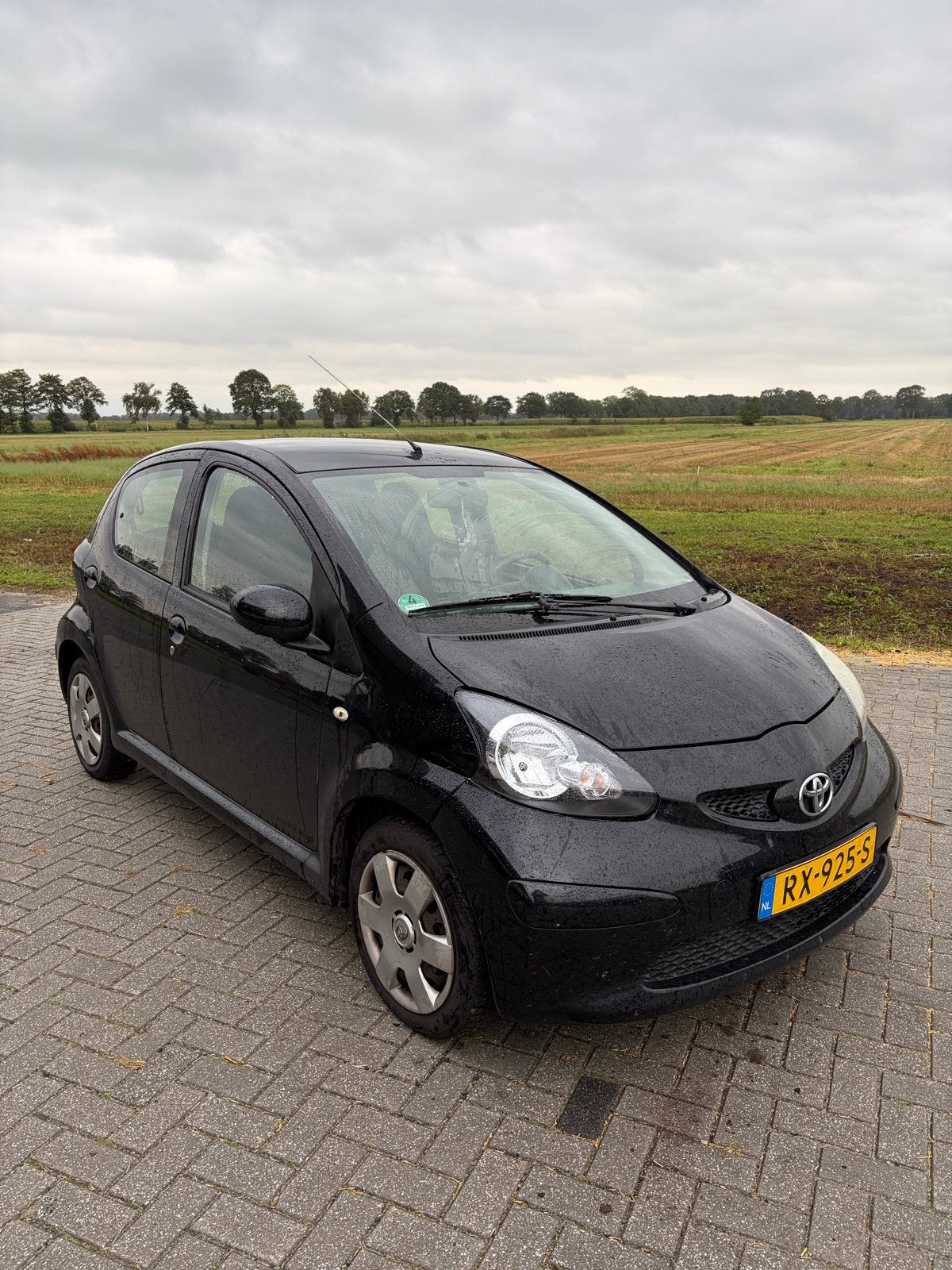 Toyota Aygo 1.0 5DRS 2007 Zwart, Auto's, Voorwielaandrijving, Airbags, 4 stoelen, Bedrijf