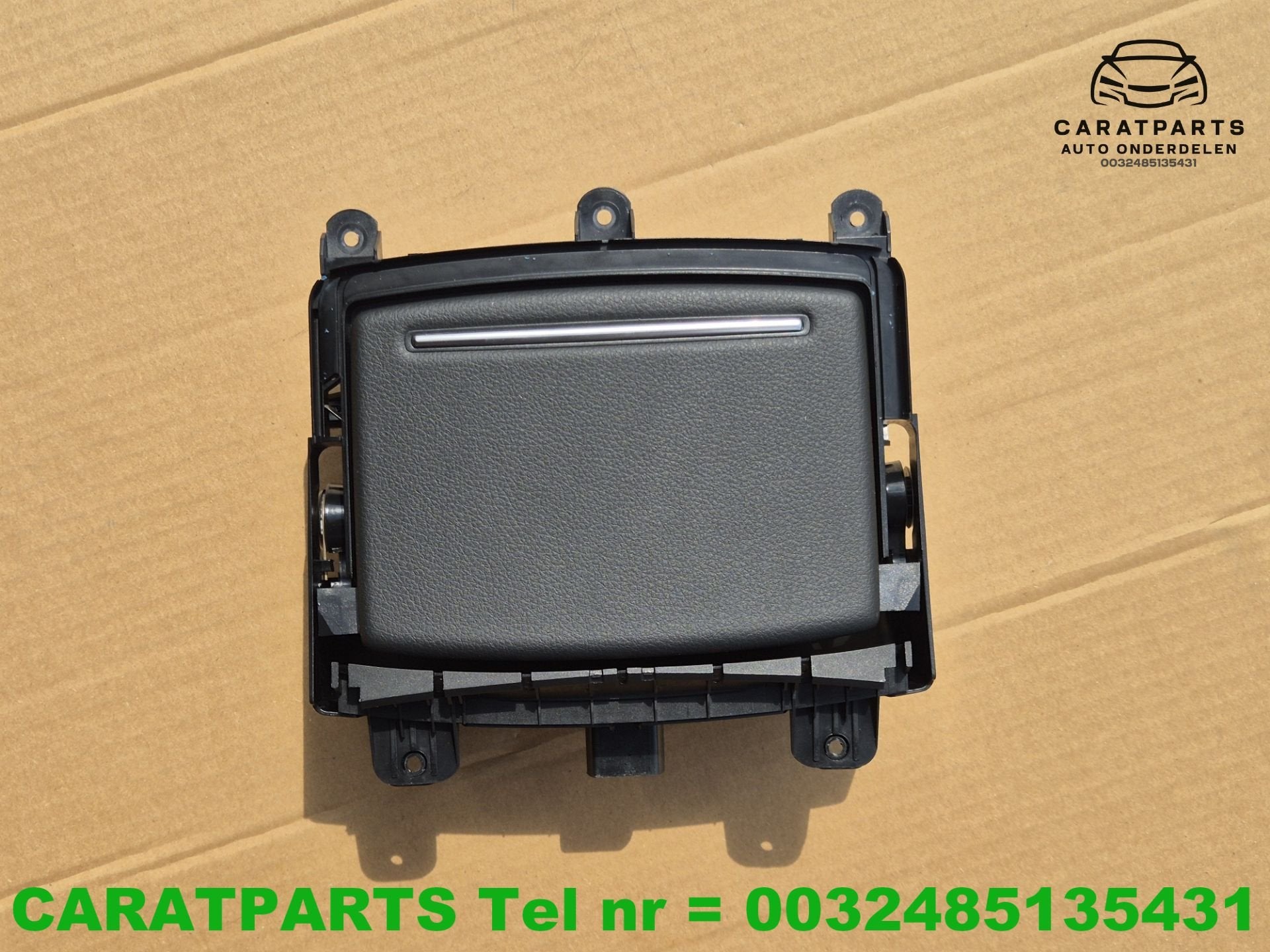 4G0862534A Audi A6 bekerhouder A7 middenconsole bekerhouder, Auto-onderdelen, Gebruikt, AUDI AG, Auto-Union-Strasse 1
85045  Ingolstadt, DE