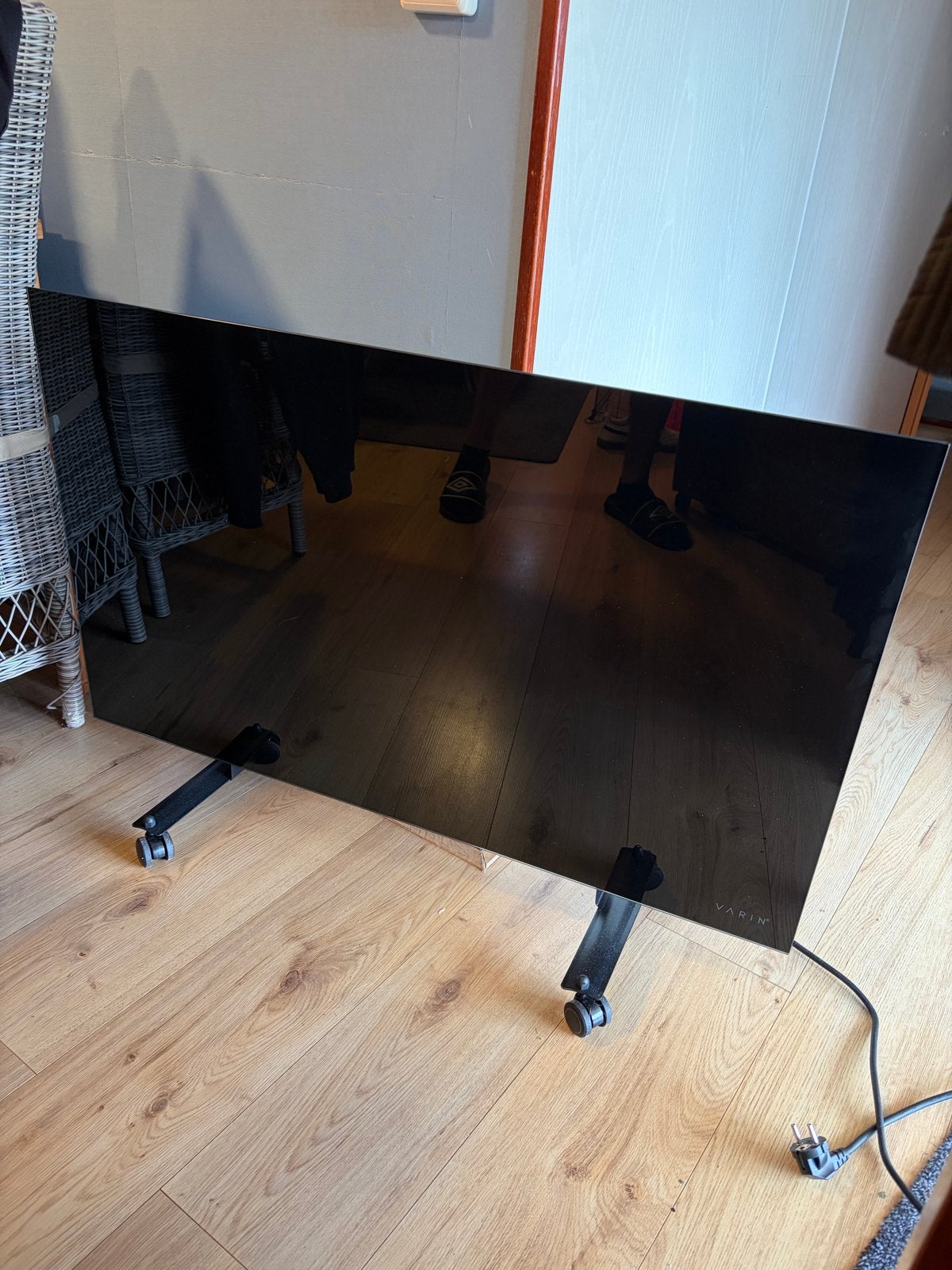VARIN Smart Infrarood Paneelverwarming 600W, Ophalen, 30 tot 80 cm, 500 tot 800 watt, Overige typen