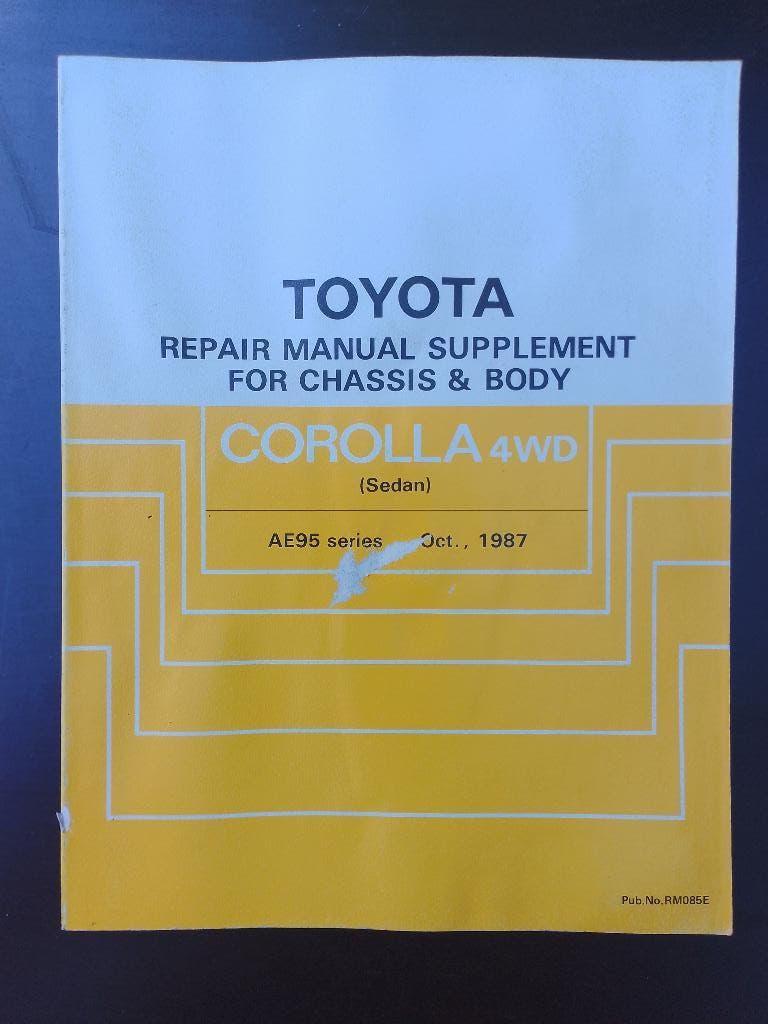 Toyota Corolla 4WD sedan 1987 dealer werkplaatsboek, Boeken, Auto's | Boeken, Ophalen of Verzenden, Gelezen, Toyota
