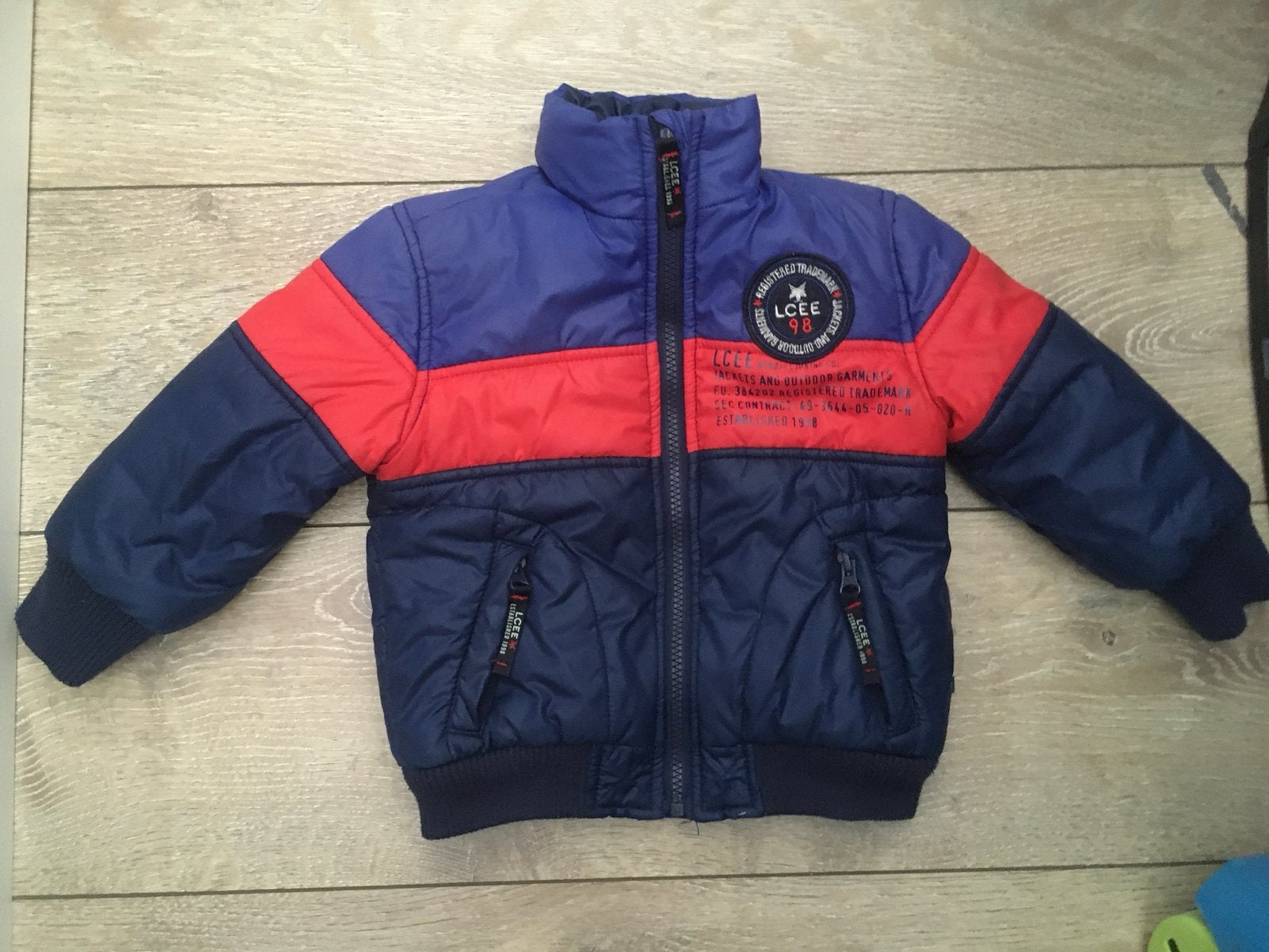 LCEE 98 Kinderjas winter - Blauw, Rood & Donkerblauw, Ophalen of Verzenden, Gebruikt, Jongen of Meisje