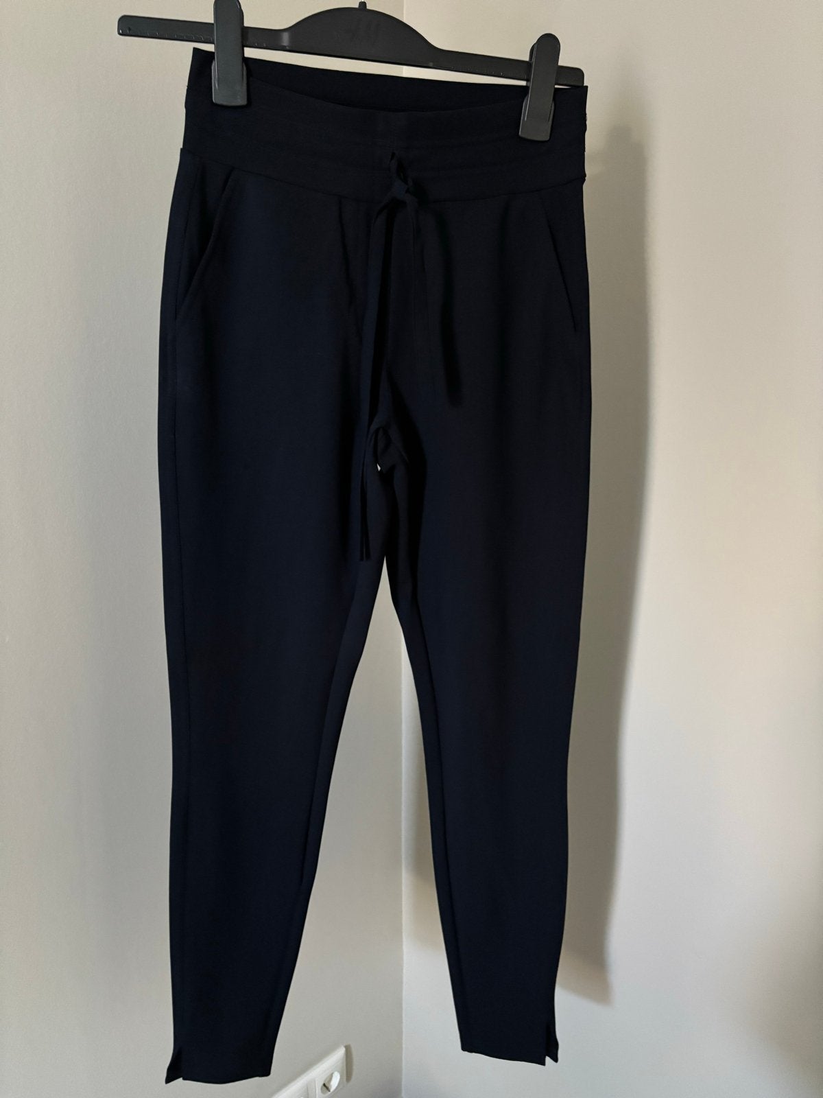 Studio Anneloes broek maat XS donkerblauw, Kleding | Dames, Broeken en Pantalons, Blauw, Ophalen of Verzenden, Zo goed als nieuw