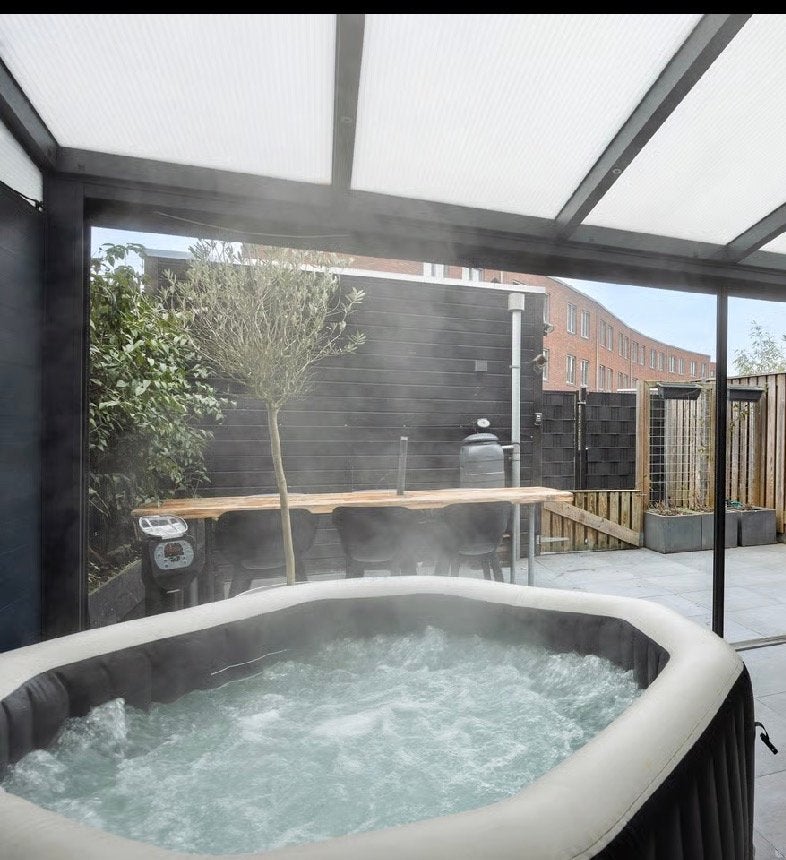 Intex Opblaasbare Jacuzzi - Zo goed als nieuw, Ophalen of Verzenden, Zo goed als nieuw, Pomp, Opblaasbaar