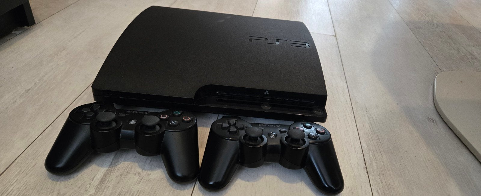 PS3 Slim met 2 controllers - Ophalen, Spelcomputers en Games, Ophalen, Gebruikt, Met 2 controllers, Slim