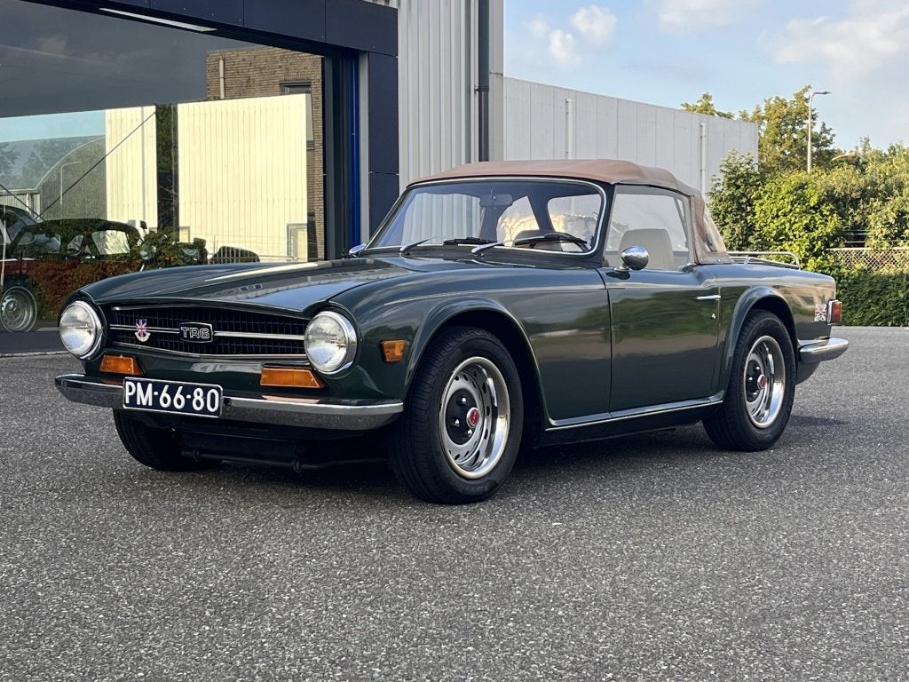 Triumph TR6 Soft Top (bj 1971), Auto's, 125 pk, Beige, Cabriolet, Triumph