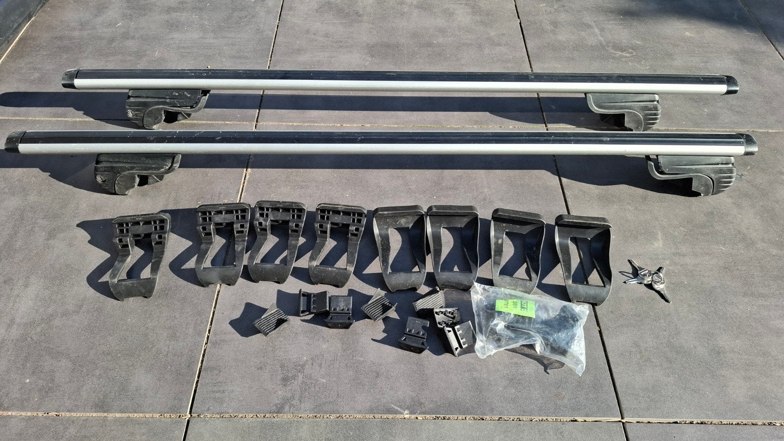 Hapro Cronos 125 Alu dakdragers met diverse voetensets, Auto diversen, Dakdragers, Ophalen of Verzenden, Gebruikt