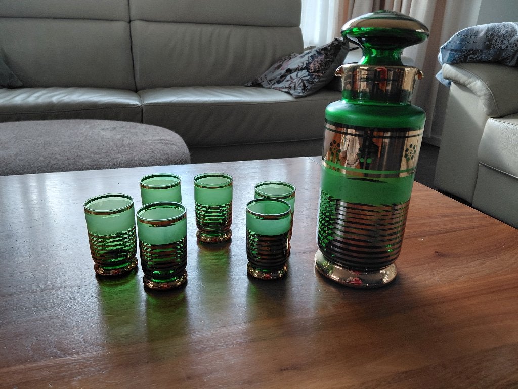 Antieke groene karaf met 6 glaasjes, goudkleurig decor, Ophalen of Verzenden