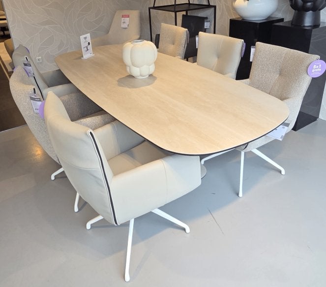 Montel Eetkamertafel Yuno, Ophalen, 100 tot 150 cm, Glas, Vijf personen of meer