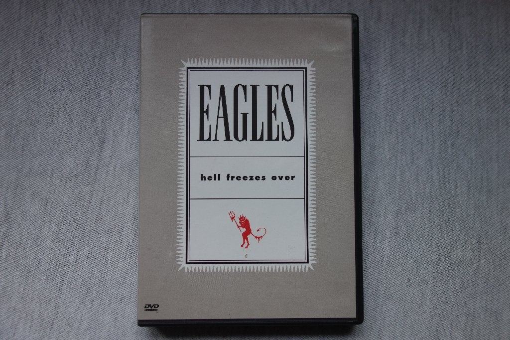DVD Eagles Hell freezes over., Alle leeftijden, Ophalen of Verzenden, Zo goed als nieuw, Muziekvideo's