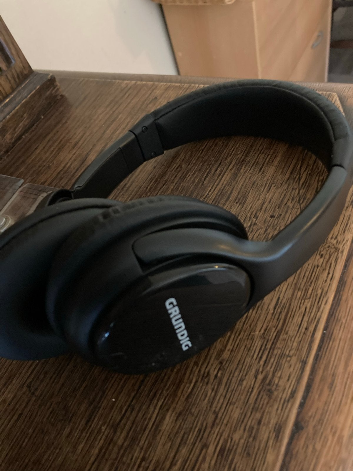 Grundig Koptelefoon - Zwart, Audio, Tv en Foto, Overige merken, Ophalen of Verzenden, Over-ear, Zwart