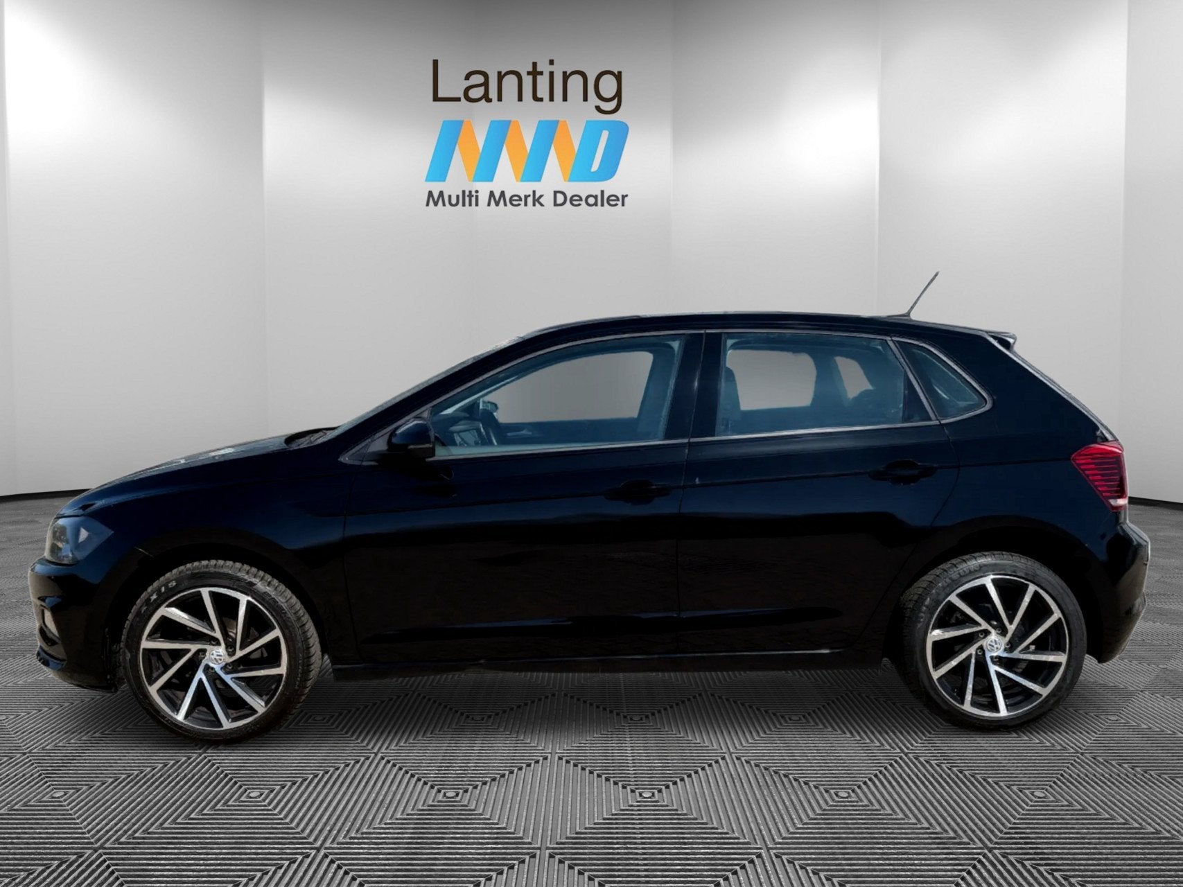 Volkswagen Polo 1.0 TSI Comfortline Business, Auto's, Volkswagen, Voorwielaandrijving, Stof, Met garantie (alle), Zwart
