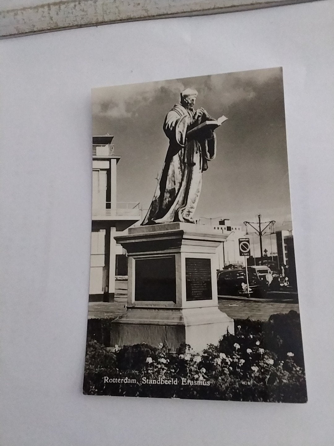 Oude Ansichtkaart Rotterdam, Standbeeld Erasmus, Ophalen of Verzenden, 1940 tot 1960, Gelopen, Zuid-Holland