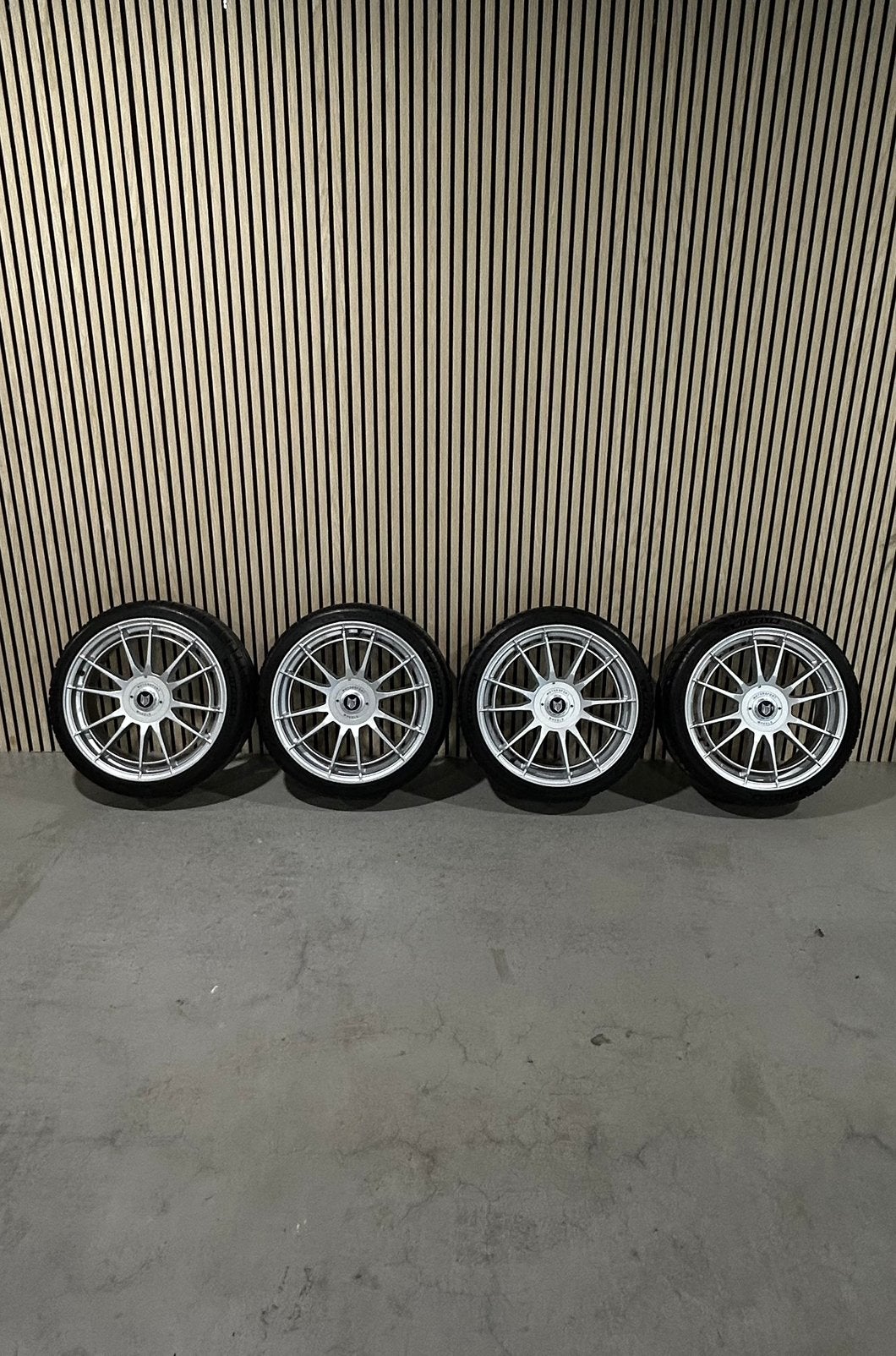 Fox wheels vr4, Banden en Velgen, Nieuw, Personenwagen, Ophalen