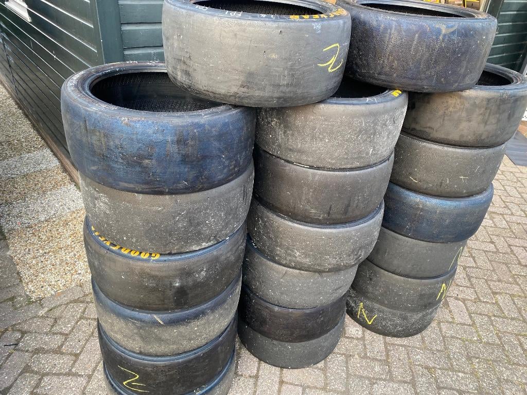 Goede slicks 17 Inch, Ophalen, Gebruikt