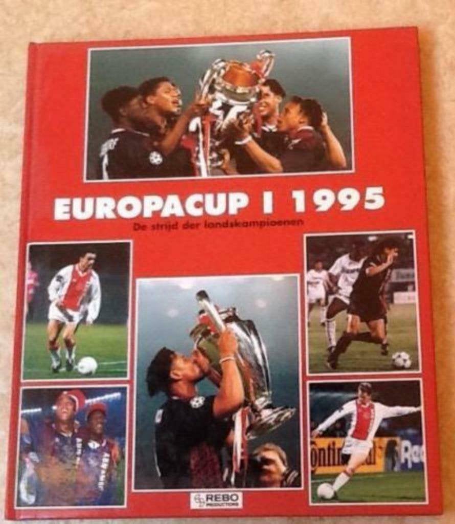 voetbalboek-Europa Cup 1 - 1995, Ophalen of Verzenden, Zo goed als nieuw, Balsport
