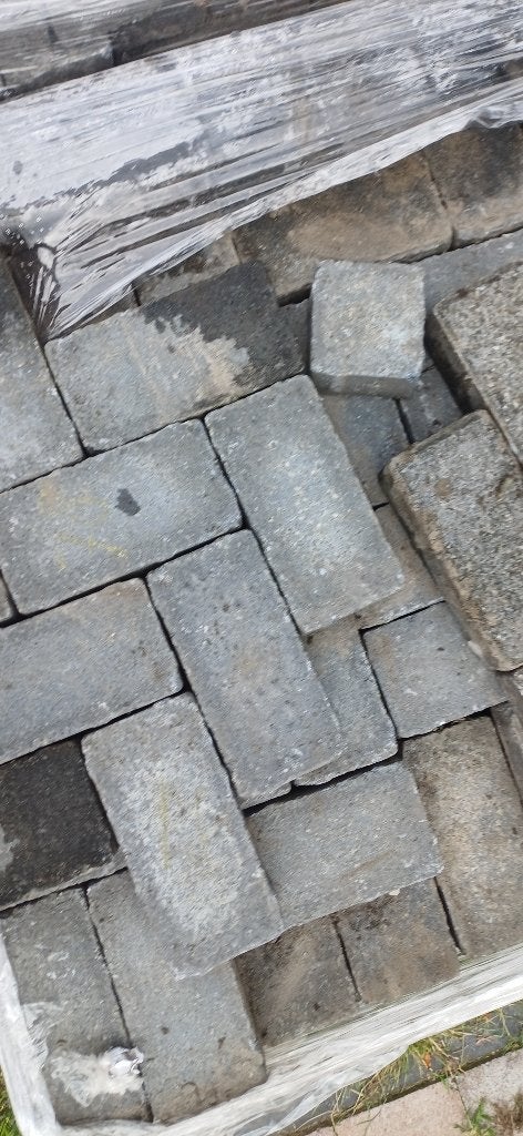 Klinkers blauw 48m2, Tuin en Terras, Ophalen, Gebruikt, Klinkers, 10 m² of meer