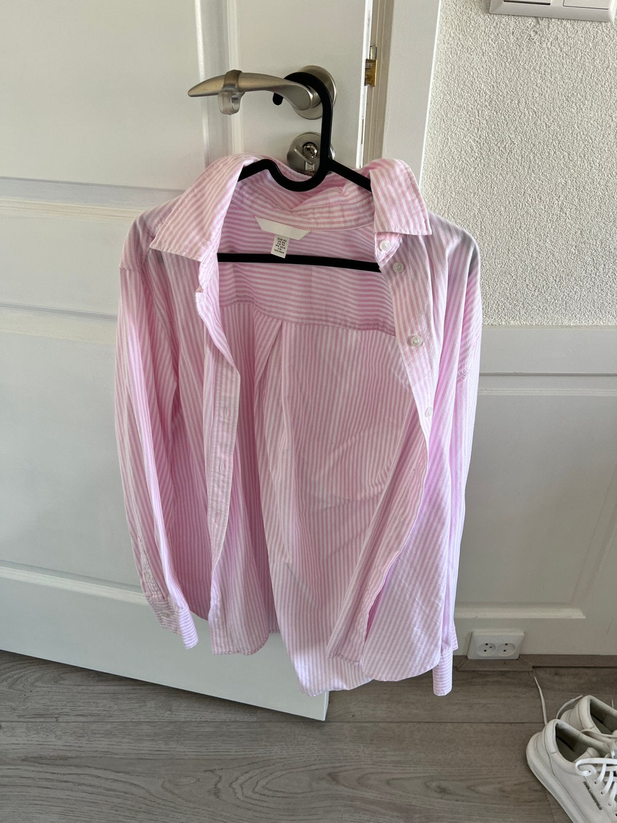 H&M shirt XS, Ophalen of Verzenden, Zo goed als nieuw, Maat 34 (XS) of kleiner