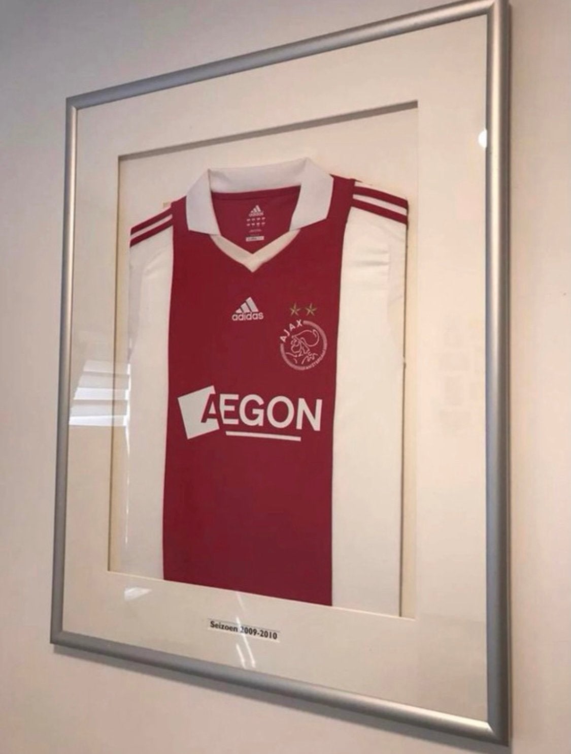 Ajax Adidas Seizoen 2009-2010 ingelijst shirt, Ophalen of Verzenden, Zo goed als nieuw, Ajax, Shirt