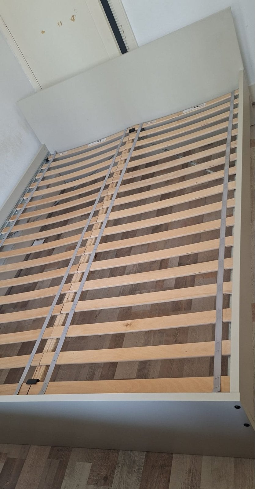 IKEA GURSKEN bed frm w headbrd 140 * 200Ibeige/Luroy, Gebruikt, Eenpersoons, Verzenden, Wit