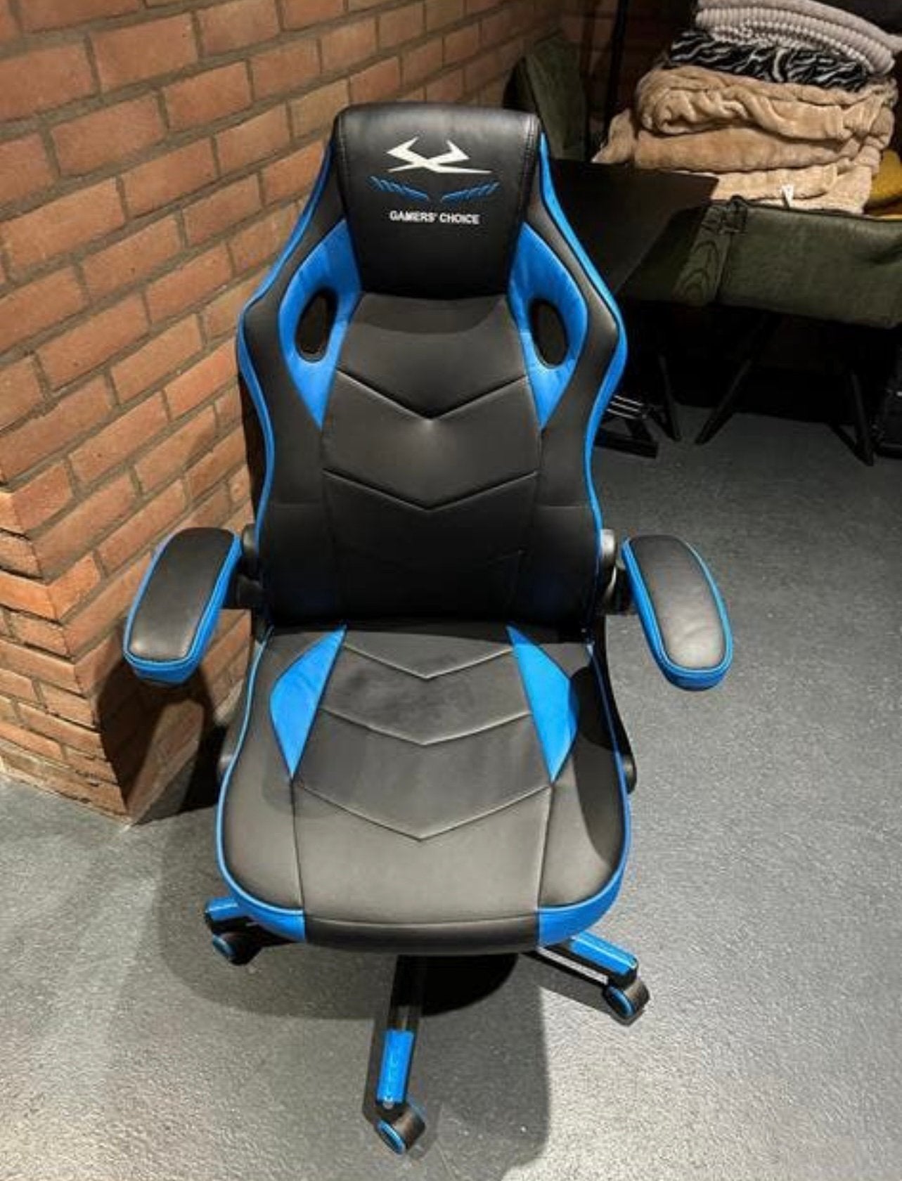 Game bureau + Game stoel te koop, Huis en Inrichting, Bureaustoelen, Ophalen, Zo goed als nieuw, Zwart