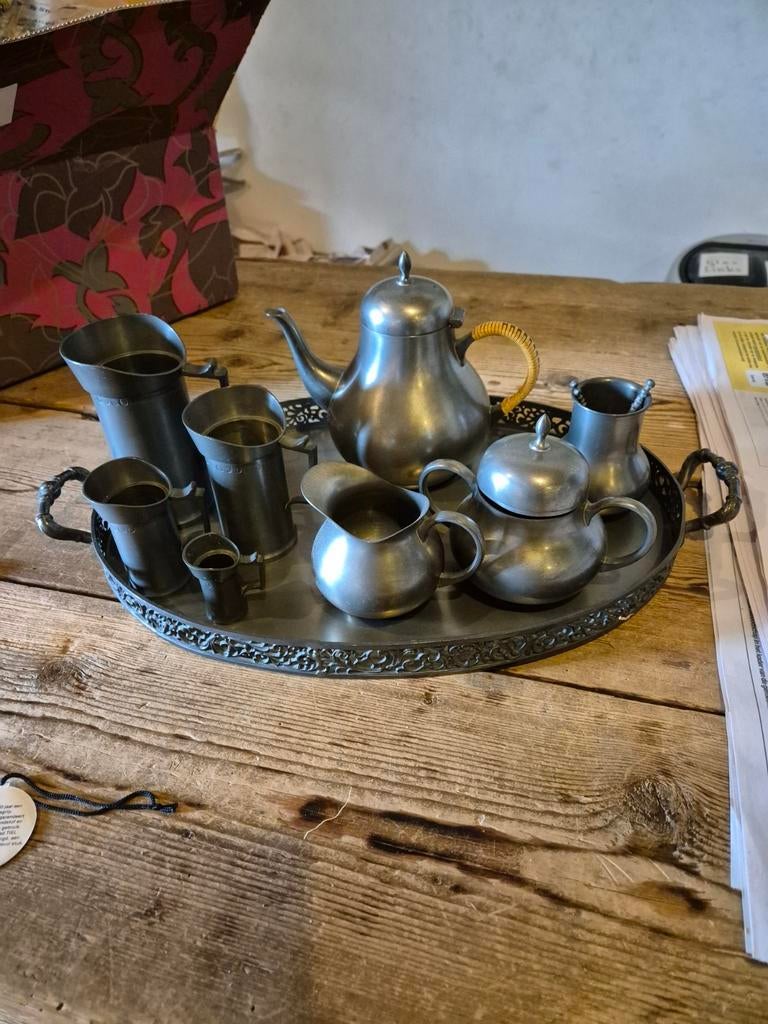 Zuiver tin servies rio  11 delig, Ophalen