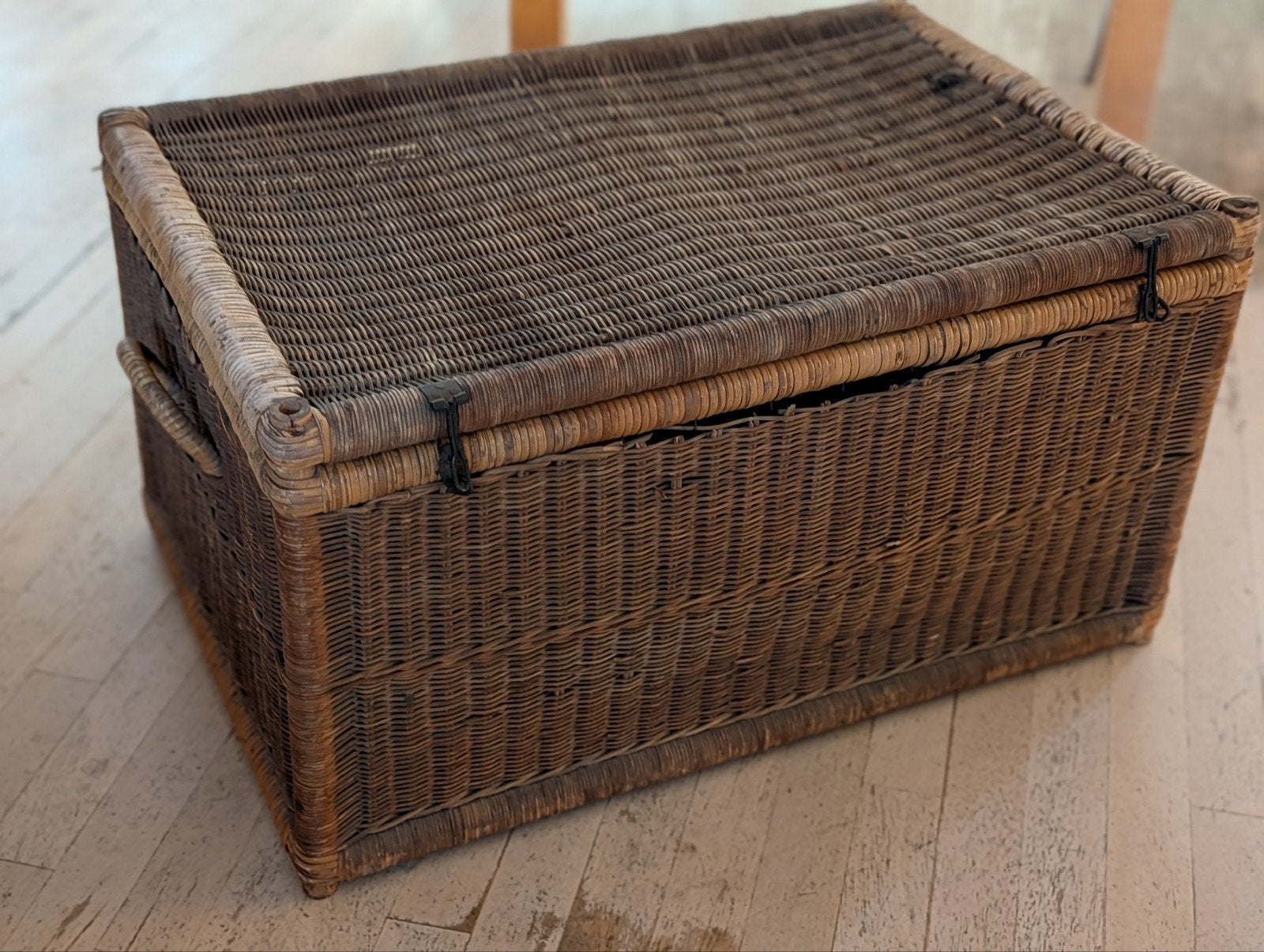 Rieten opbergkist, Huis en Inrichting, Woonaccessoires | Kisten, Ophalen, 50 tot 100 cm, Minder dan 50 cm, Minder dan 50 cm
