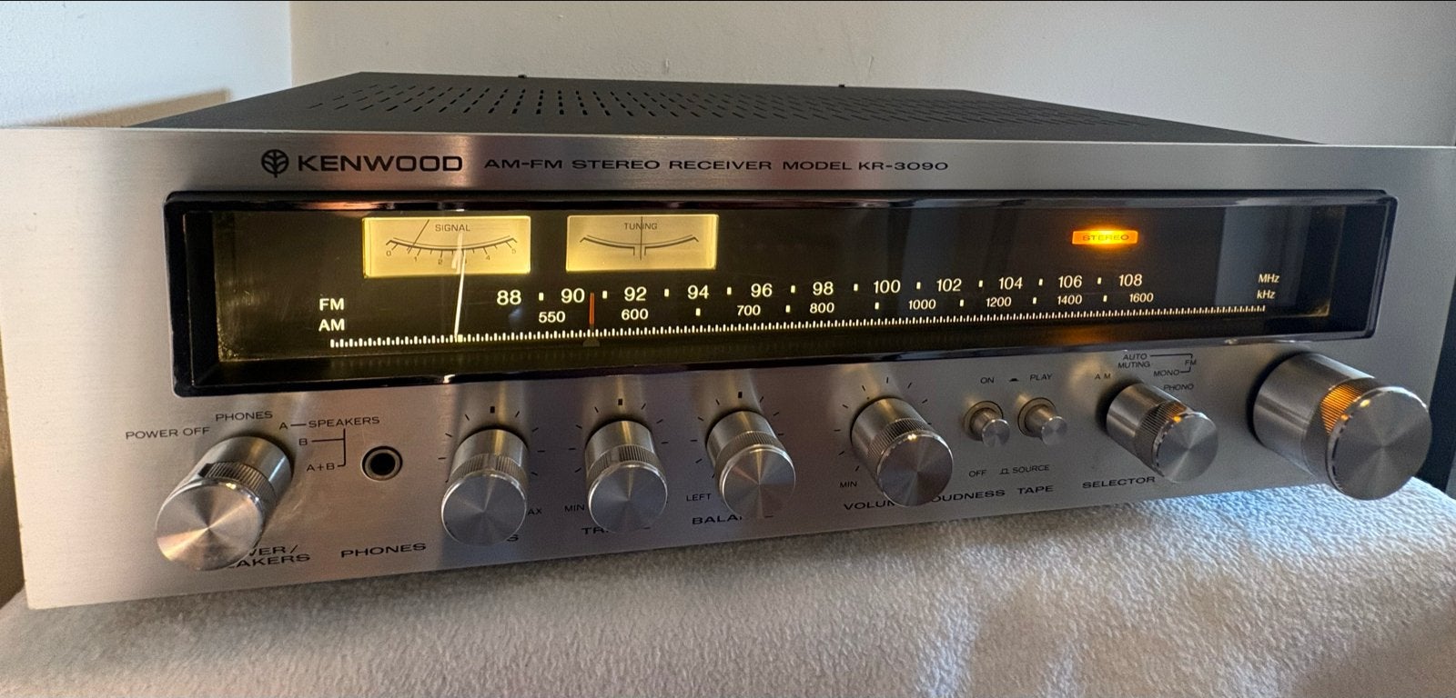 Zeldzame vintage Kenwood KR-3090 AM/FM Stereo Receiver, Overige merken, Gebruikt, Ophalen of Verzenden, Minder dan 60 watt