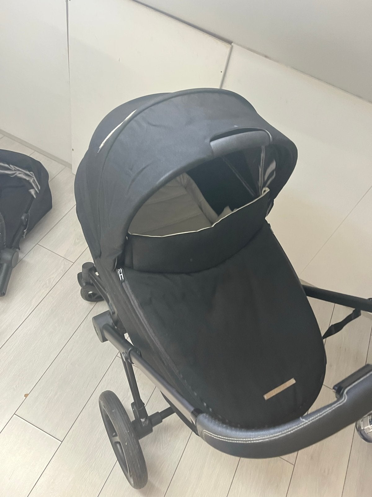 Cybex Priam kinderwagen - Zwart, Kinderen en Baby's, Kinderwagens en Combinaties, Gebruikt, Met reiswieg, Ophalen, Kinderwagen