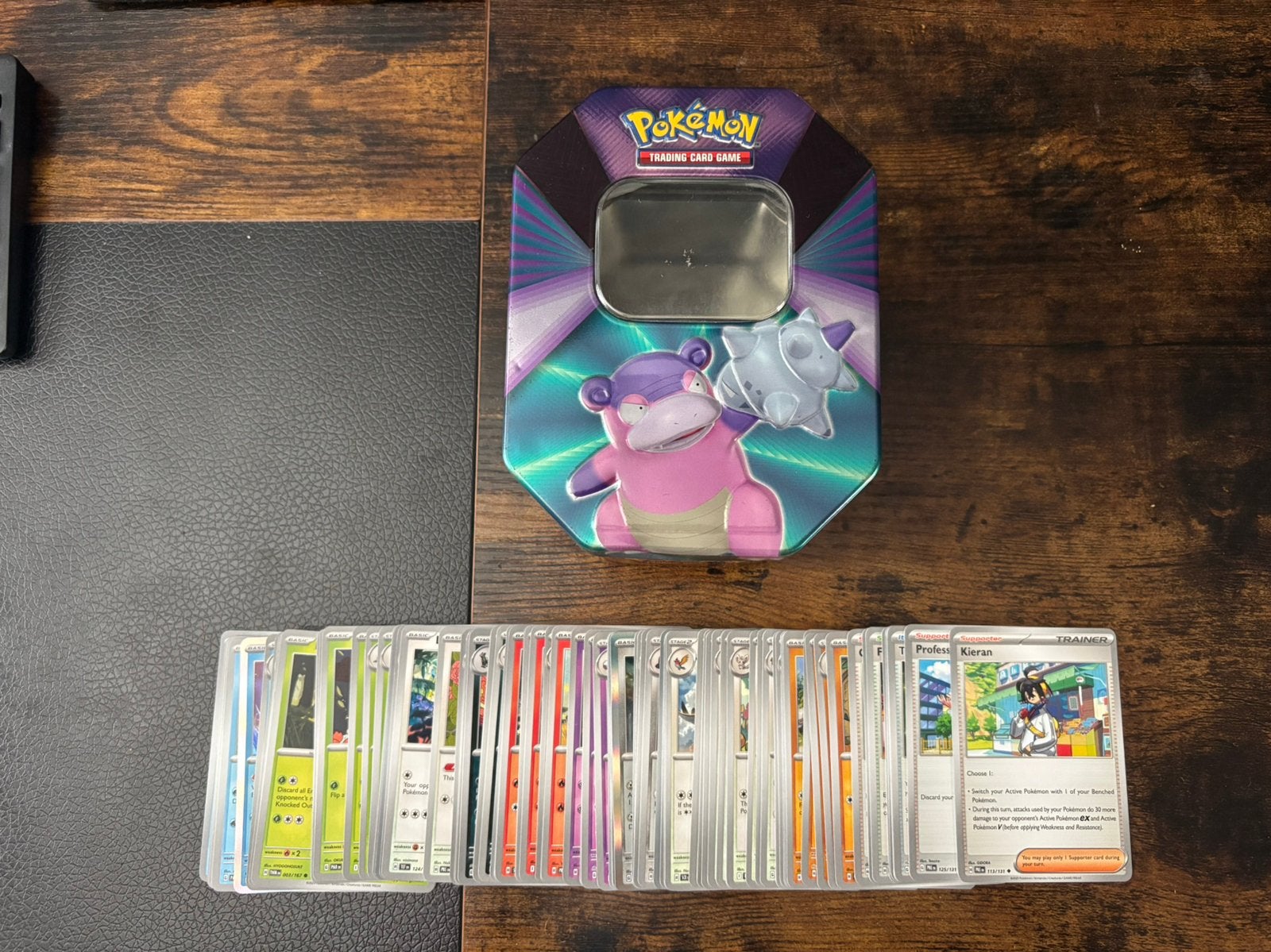 Circa 90 Pokemon kaarten + mooie box, Ophalen of Verzenden, Zo goed als nieuw, Meerdere kaarten