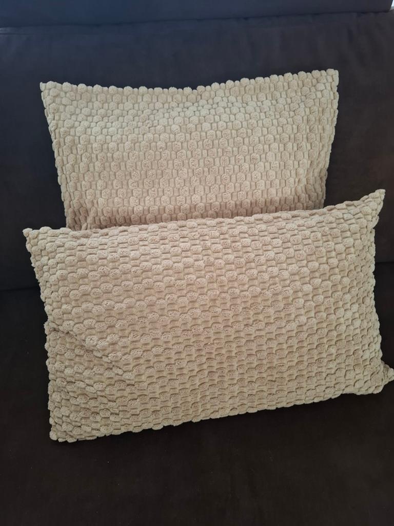 Set van 4 nieuwe kussenslopen kussensloop kussen, Huis en Inrichting, Woonaccessoires | Kussens, Ophalen of Verzenden, Nieuw, Beige