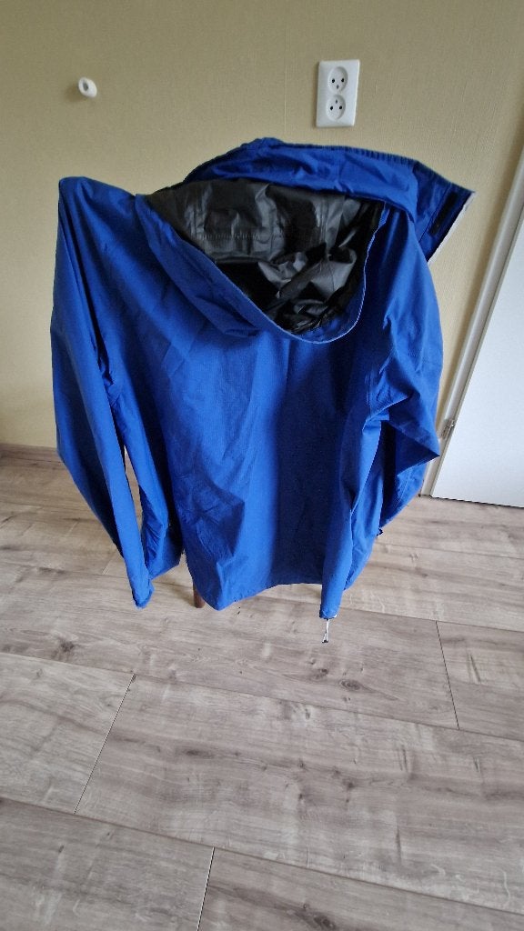 Berghaus regenjas, gore-tex, Ophalen, Gebruikt, Kleding